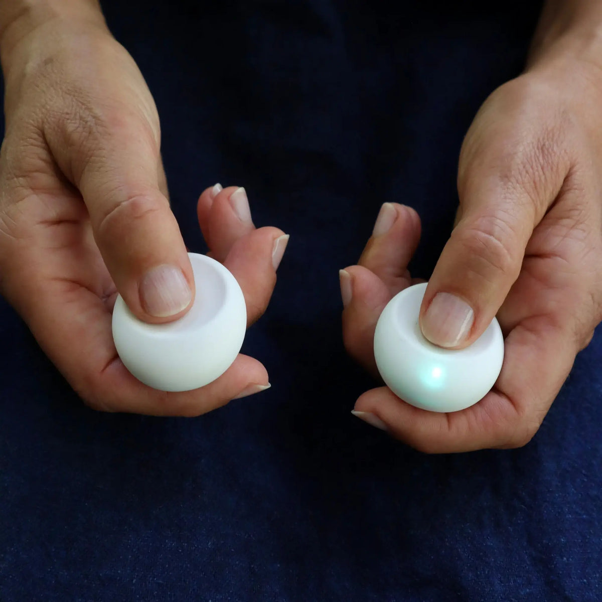Wevena - Tappers - Product In Hand - 5